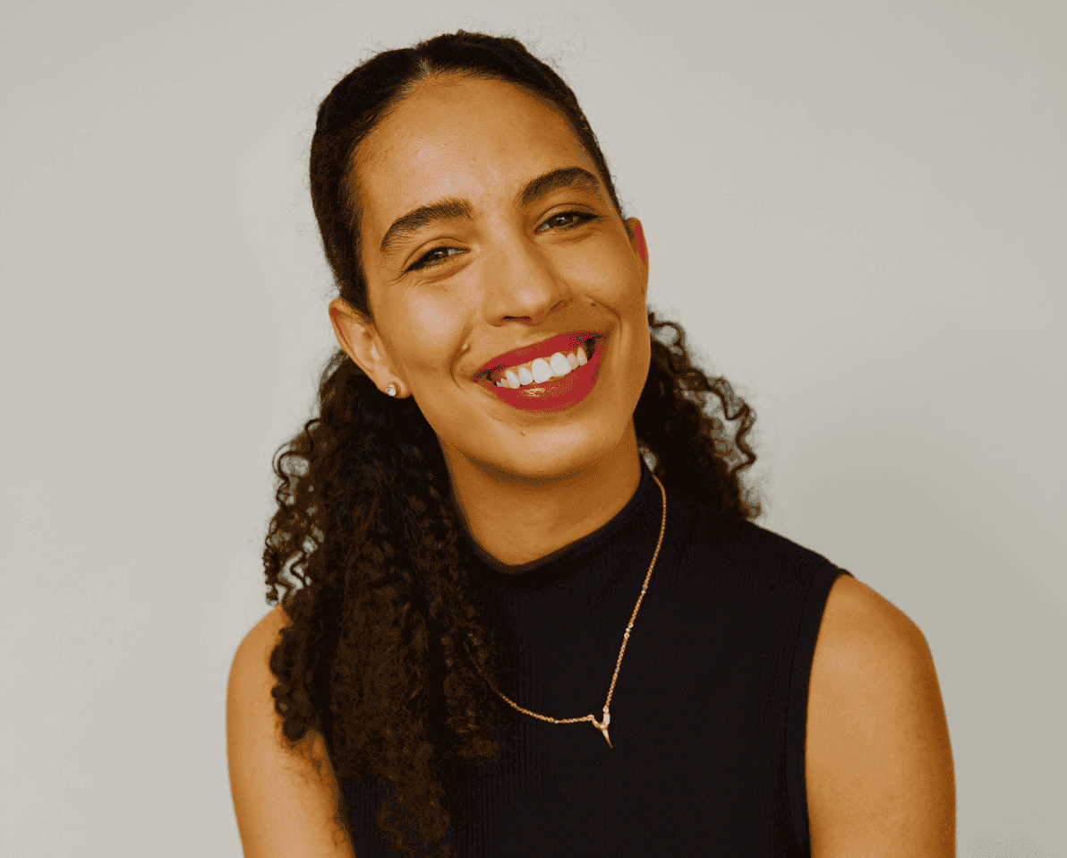 Empowering Women in Tech: Safa Jemai's Journey with Víkonnekt- FemTech World image